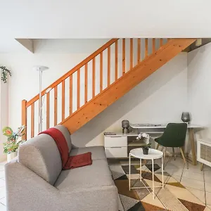 Chic Duplex With Parking Appartement Palaiseau